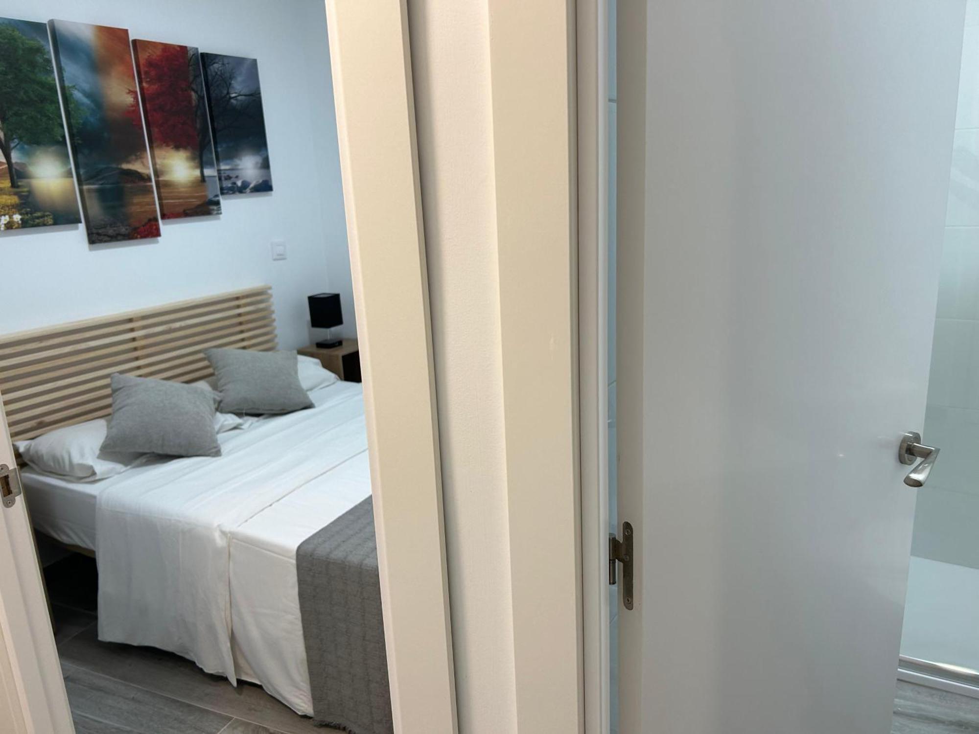 A Unos Pasos A Paseo Del Prado Apartment Madrid Exterior foto